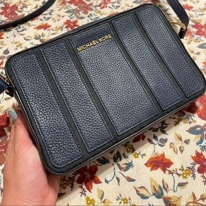 Mk Crossbody bag